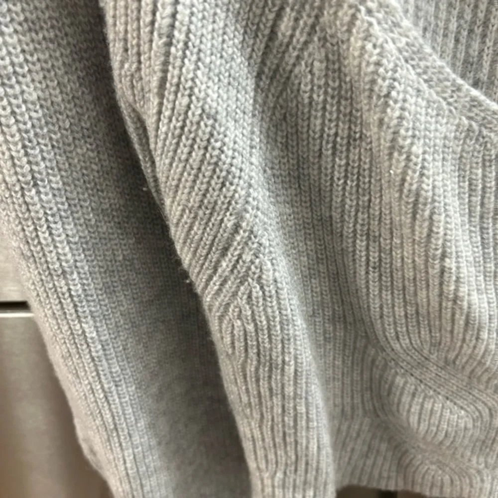 INTERMIX Prudence Rib Knit Sweater Size Large